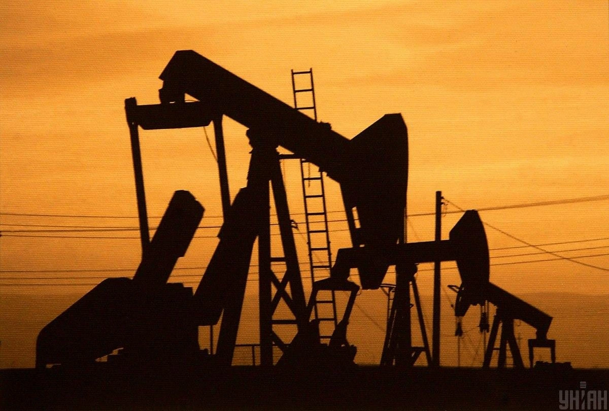Іран скорочує видобуток нафти через морську блокаду США, але є нюанс, - Bloomberg