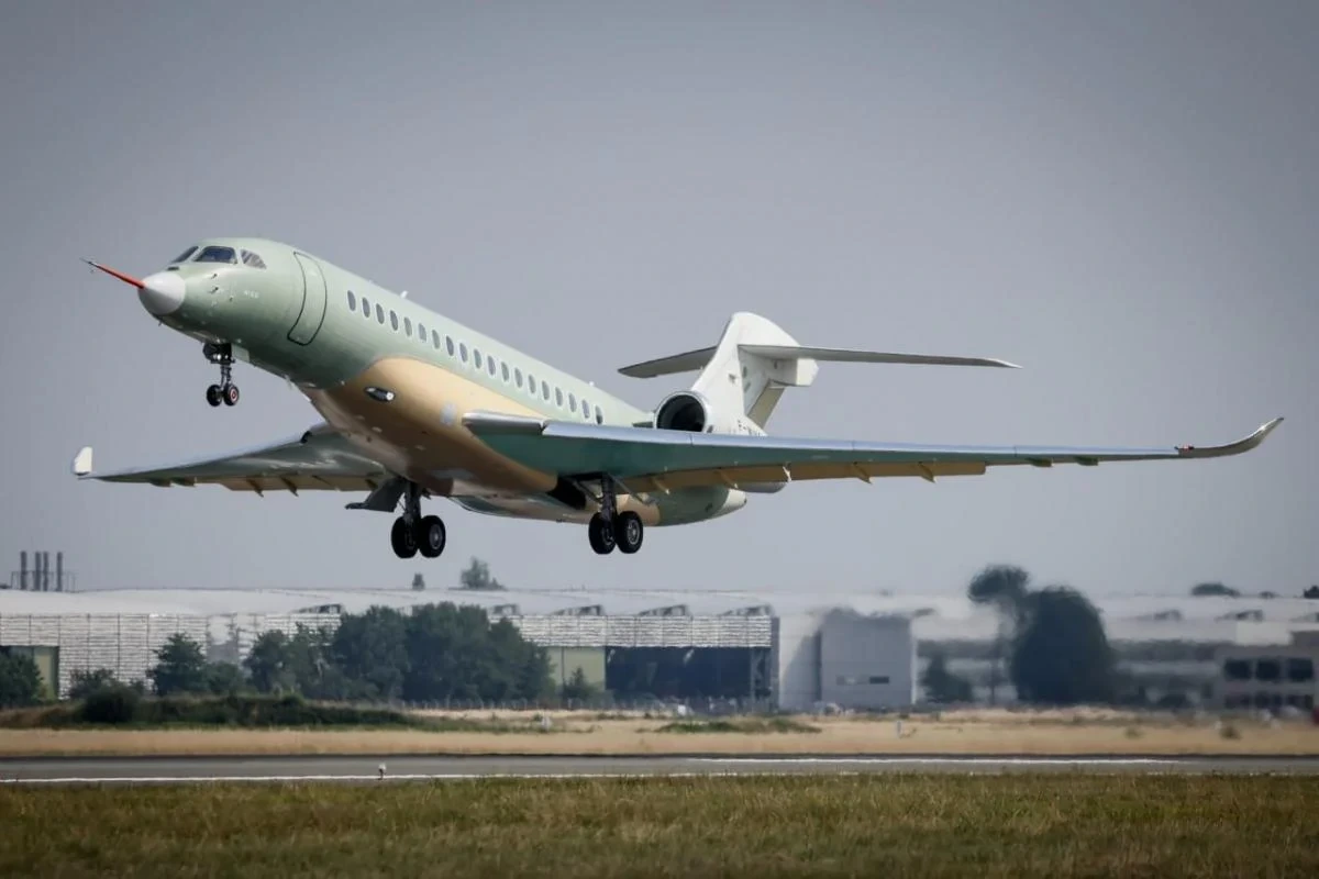 Dassault провела перший політ абсолютно нового літака, який матиме статус флагмана